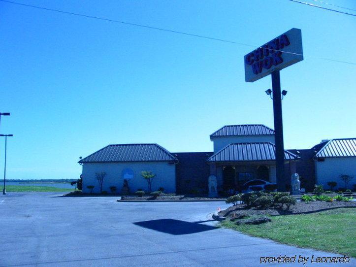 Days Inn Gun Barrel City Buitenkant foto